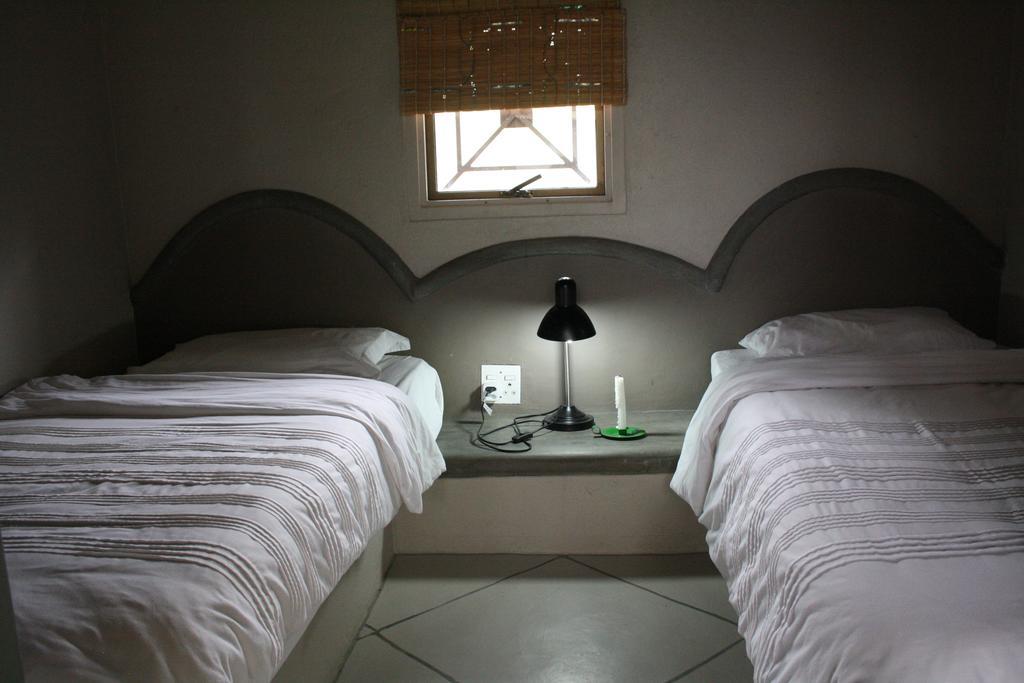 Tingala Lodge - Bed In The Bush พาลาบอร์วา ภายนอก รูปภาพ
