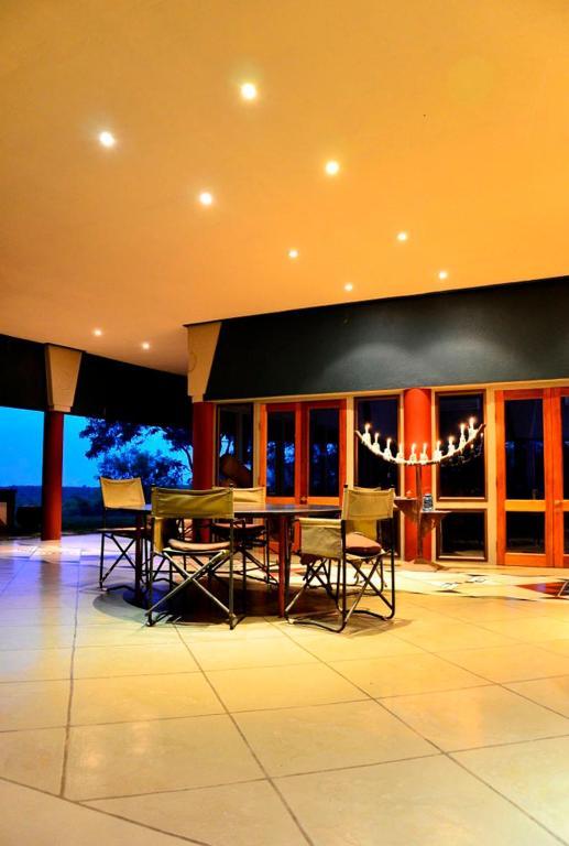 Tingala Lodge - Bed In The Bush พาลาบอร์วา ภายนอก รูปภาพ