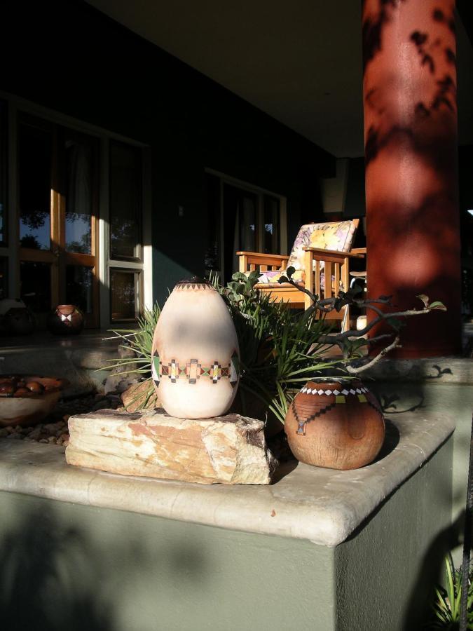 Tingala Lodge - Bed In The Bush พาลาบอร์วา ภายนอก รูปภาพ